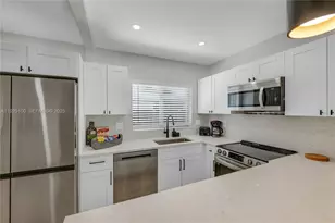 1204 NE 7th St, Pompano Beach, FL 33060 - Photo 13