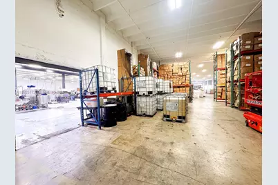 1950 NW 70th Ave #1970, Miami, FL 33126 - Photo 5