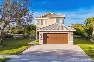 16493 SW 27th St, Miramar, FL 33027 - Photo 1