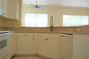 4402 SW 160th Ave, Miramar, FL 33027 - Photo 7