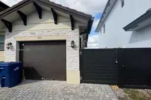 15145 SW 30th St, Miami, FL 33185 - Photo 1