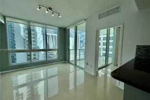 300 S Biscayne Blvd, Miami, FL 33131 - Photo 1