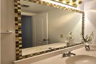 4910 NW 79th Ave, Doral, FL 33166 - Photo 5