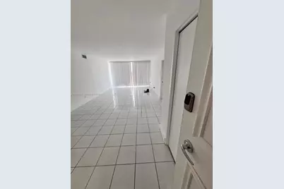 5161 Collins Ave #1108, Miami Beach, FL 33140 - Photo 1