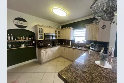 12446 SW 198th St, Miami, FL 33177 - Photo 19