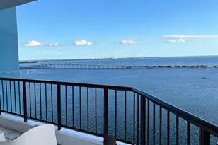 1581 Brickell Ave, Miami, FL 33129 - Photo 11