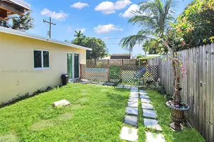 6810 Farragut St, Hollywood, FL 33024 - Photo 17