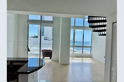 300 S Biscayne Blvd #Loft 1028, Miami, FL 33131 - Photo 1