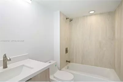 650 West Ave #1404, Miami Beach, FL 33139 - Photo 7