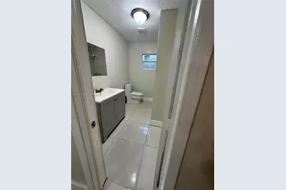 36 NE 60th Ter, Miami, FL 33137 - Photo 17