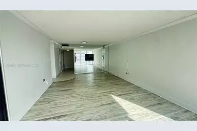 18061 Biscayne Blvd #1203, Aventura, FL 33160 - Photo 23