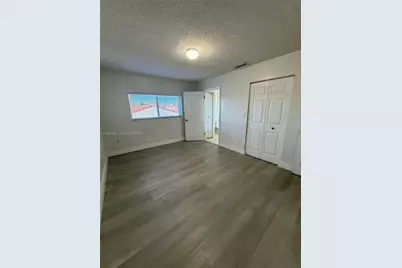3375 W 76th St #211, Hialeah, FL 33018 - Photo 25