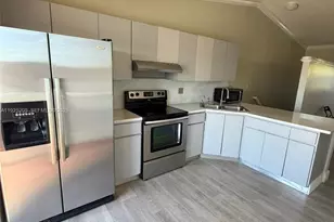 3375 W 76th St, Hialeah, FL 33018 - Photo 9