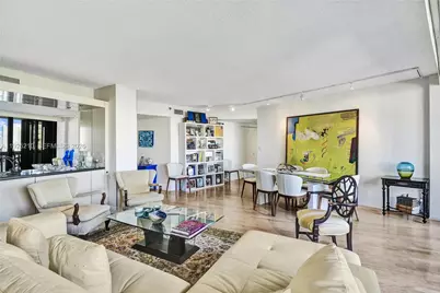 1000 W Island Blvd #1608, Aventura, FL 33160 - Photo 9