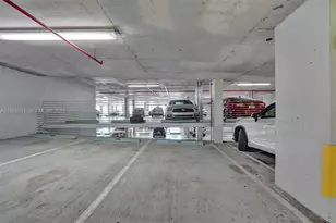 601 NE 36th St, Miami, FL 33137 - Photo 39