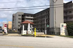 9917 W Okeechobee Rd, Hialeah, FL 33016 - Photo 9