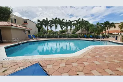 8665 NW 6th Ln #1-205, Miami, FL 33126 - Photo 19