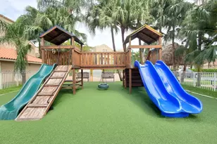 8665 NW 6th Ln, Miami, FL 33126 - Photo 17