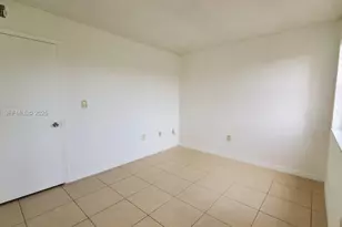 8665 NW 6th Ln, Miami, FL 33126 - Photo 9