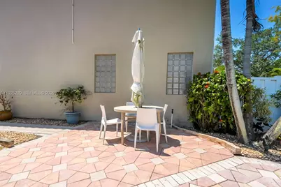 3808 SW 165th Ter, Miramar, FL 33027 - Photo 35