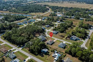 6058 S Moss Cir, Labelle, FL 33935 - Photo 7