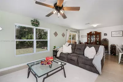 6058 S Moss Circle, Labelle, FL 33935 - Photo 15