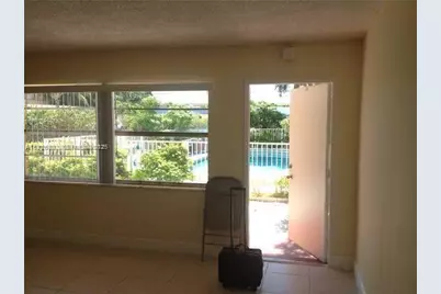 241 SE 9th Ave #106, Pompano Beach, FL 33060 - Photo 7