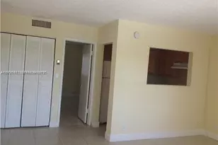 241 SE 9th Ave, Pompano Beach, FL 33060 - Photo 5