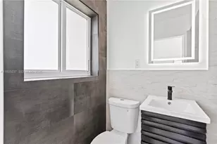 230 SW 29th Ave, Fort Lauderdale, FL 33312 - Photo 13