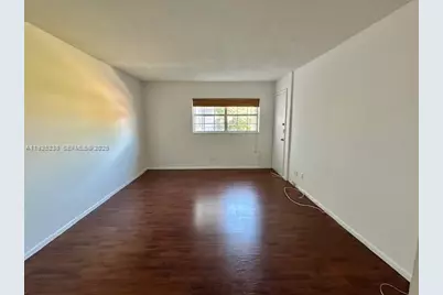 8101 SW 72nd Ave #312W, Miami, FL 33143 - Photo 9