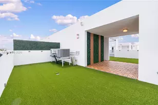 9187 NW 33th St, Doral, FL 33172 - Photo 23