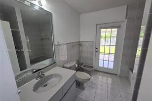 894 NW 134th Pl, Miami, FL 33182 - Photo 29