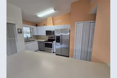 894 NW 134th Pl #894, Miami, FL 33182 - Photo 9