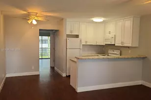 47 Waltham B, West Palm Beach, FL 33417 - Photo 1