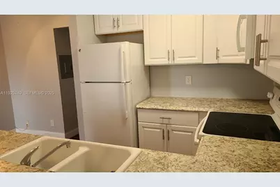 47 Waltham B #47, West Palm Beach, FL 33417 - Photo 3