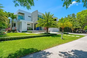 420 Island Dr, Key Biscayne, FL 33149 - Photo 5