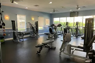 160 SW 117th Terrace, Pembroke Pines, FL 33025 - Photo 17