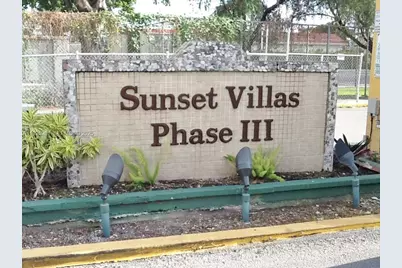 4721 NW 7th St #104-12, Miami, FL 33126 - Photo 15