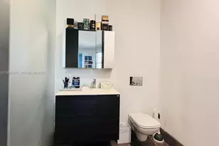 21025 NE 38th Ave, Aventura, FL 33180 - Photo 41