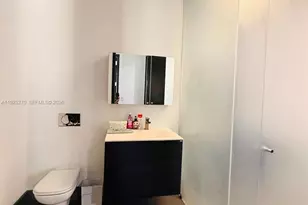 21025 NE 38th Ave, Aventura, FL 33180 - Photo 19