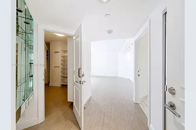 2800 Island Blvd #902, Aventura, FL 33160 - Photo 21