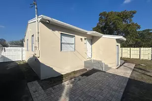 806 NW 18th St, Fort Lauderdale, FL 33311 - Photo 15