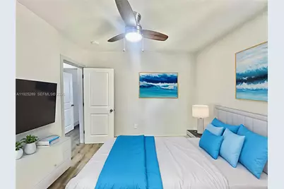 806 NW 18th St, Fort Lauderdale, FL 33311 - Photo 11