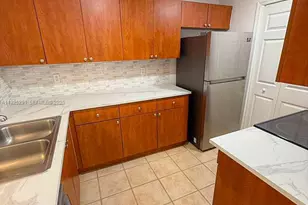 6630 NW 114th Ave, Doral, FL 33178 - Photo 9