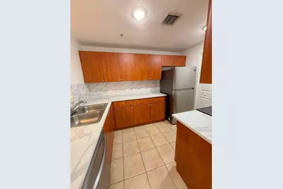 6630 NW 114th Ave #1502, Doral, FL 33178 - Photo 7