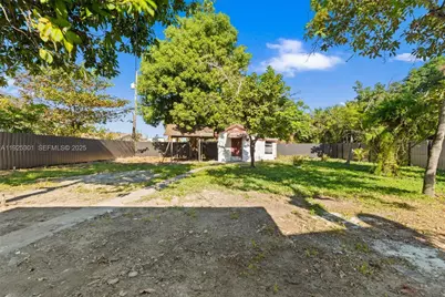 3 Ronald Rd, West Park, FL 33023 - Photo 23