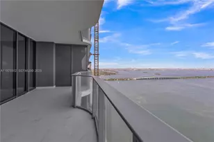 700 NE 24th St, Miami, FL 33137 - Photo 37