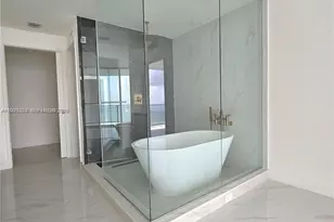 700 NE 24th St, Miami, FL 33137 - Photo 19