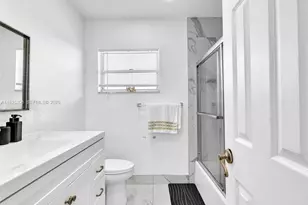 5130 SW 40th Ave, Dania Beach, FL 33314 - Photo 23