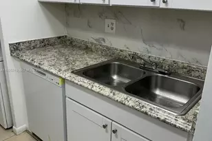 10120 Twin Lakes, Coral Springs, FL 33071 - Photo 7